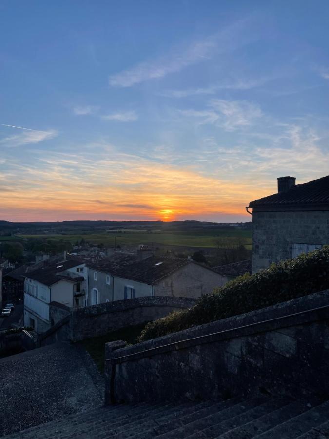 Auberge Du Boisne Villebois-Lavalette Eksteriør billede